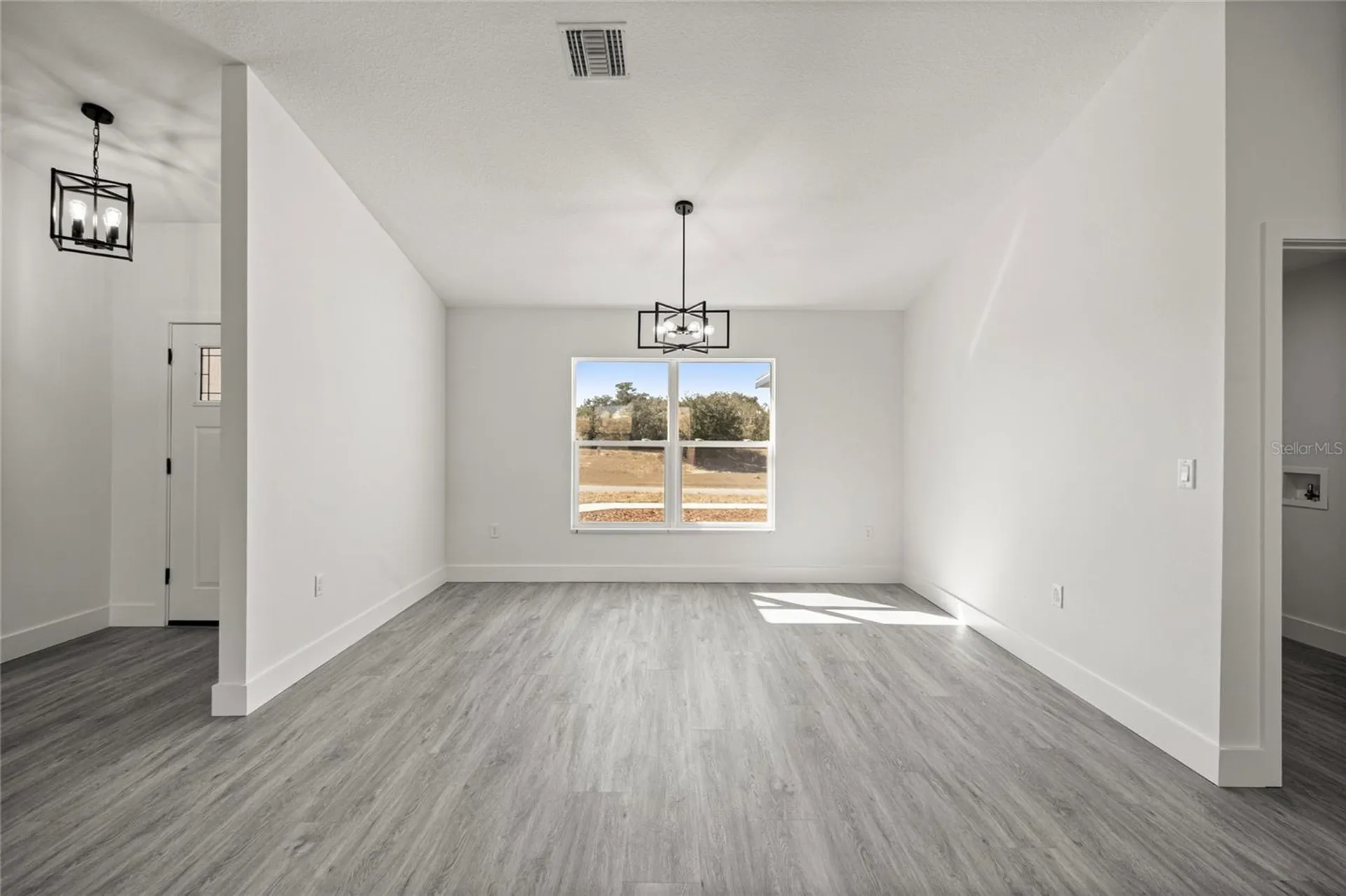 9989 SW 42nd Avenue Ocala FL 34476