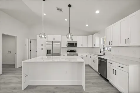 9989 SW 42nd Avenue Ocala FL 34476