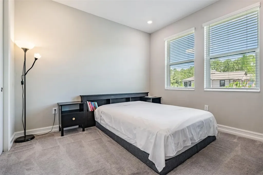 4849 Isola Court Wesley Chapel FL 33543