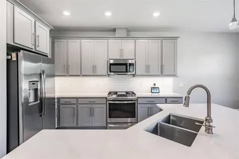4849 Isola Court Wesley Chapel FL 33543