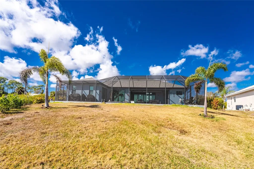 401 Albatross Road Rotonda West FL 33947