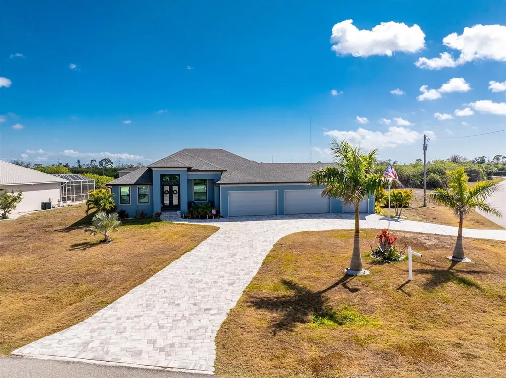 401 Albatross Road Rotonda West FL 33947