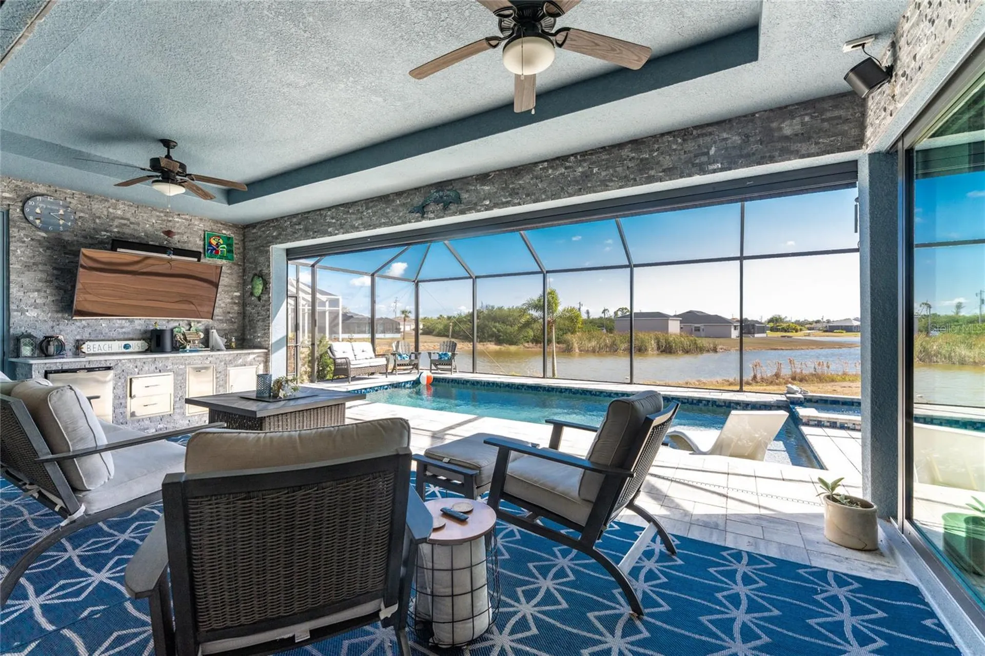 401 Albatross Road Rotonda West FL 33947