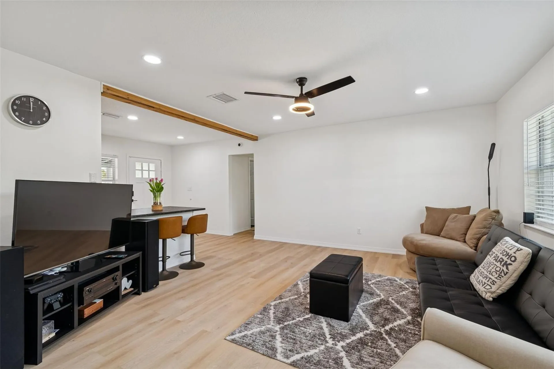 4636 W Bay Court Avenue Tampa FL 33611