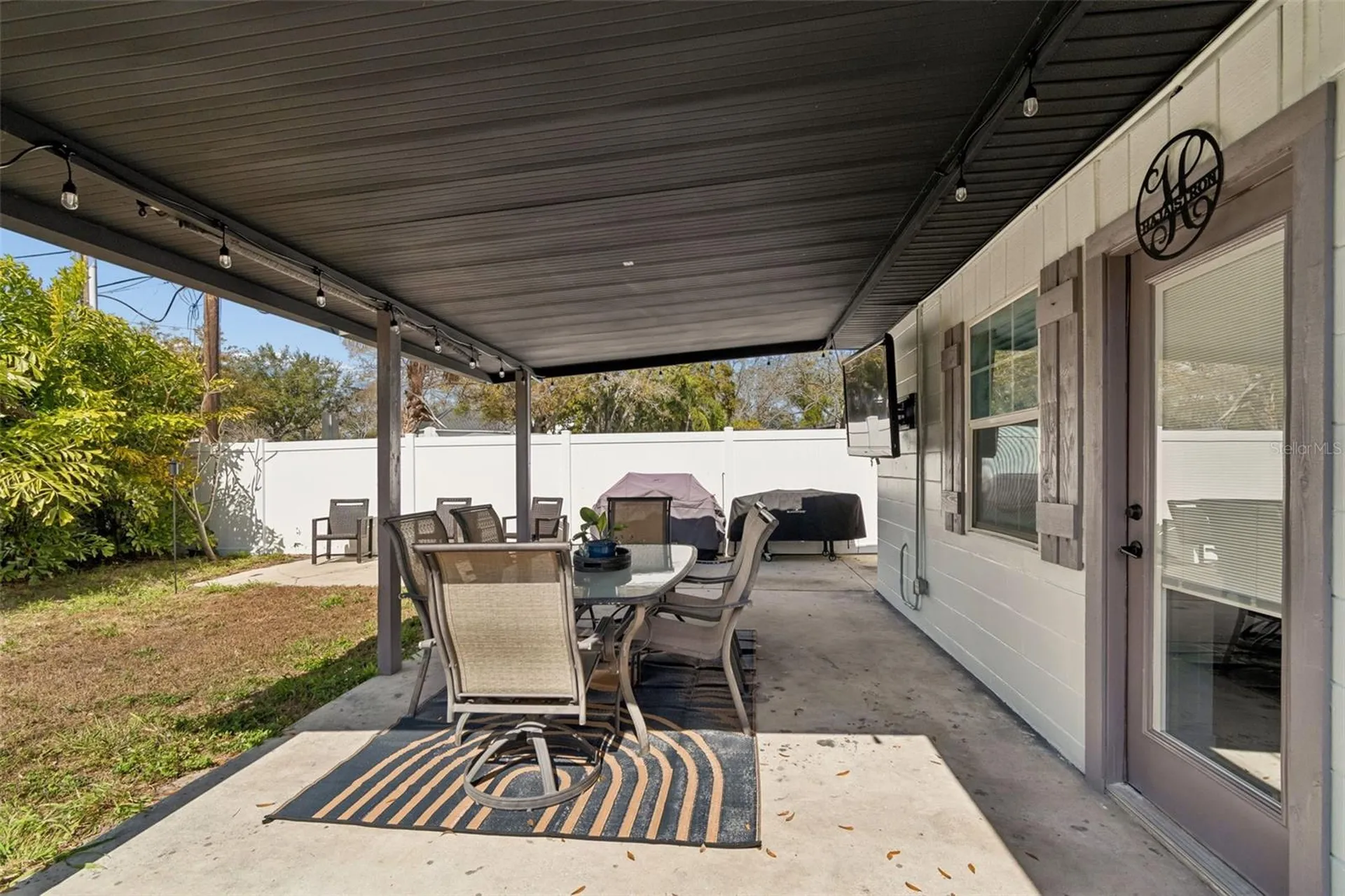 4636 W Bay Court Avenue Tampa FL 33611