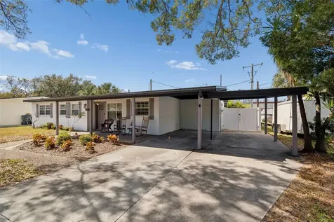 4636 W Bay Court Avenue Tampa FL 33611