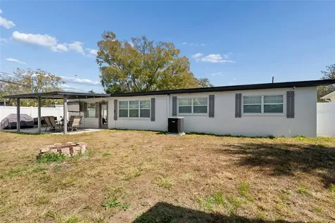 4636 W Bay Court Avenue Tampa FL 33611