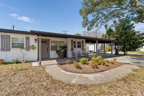 4636 W Bay Court Avenue Tampa FL 33611