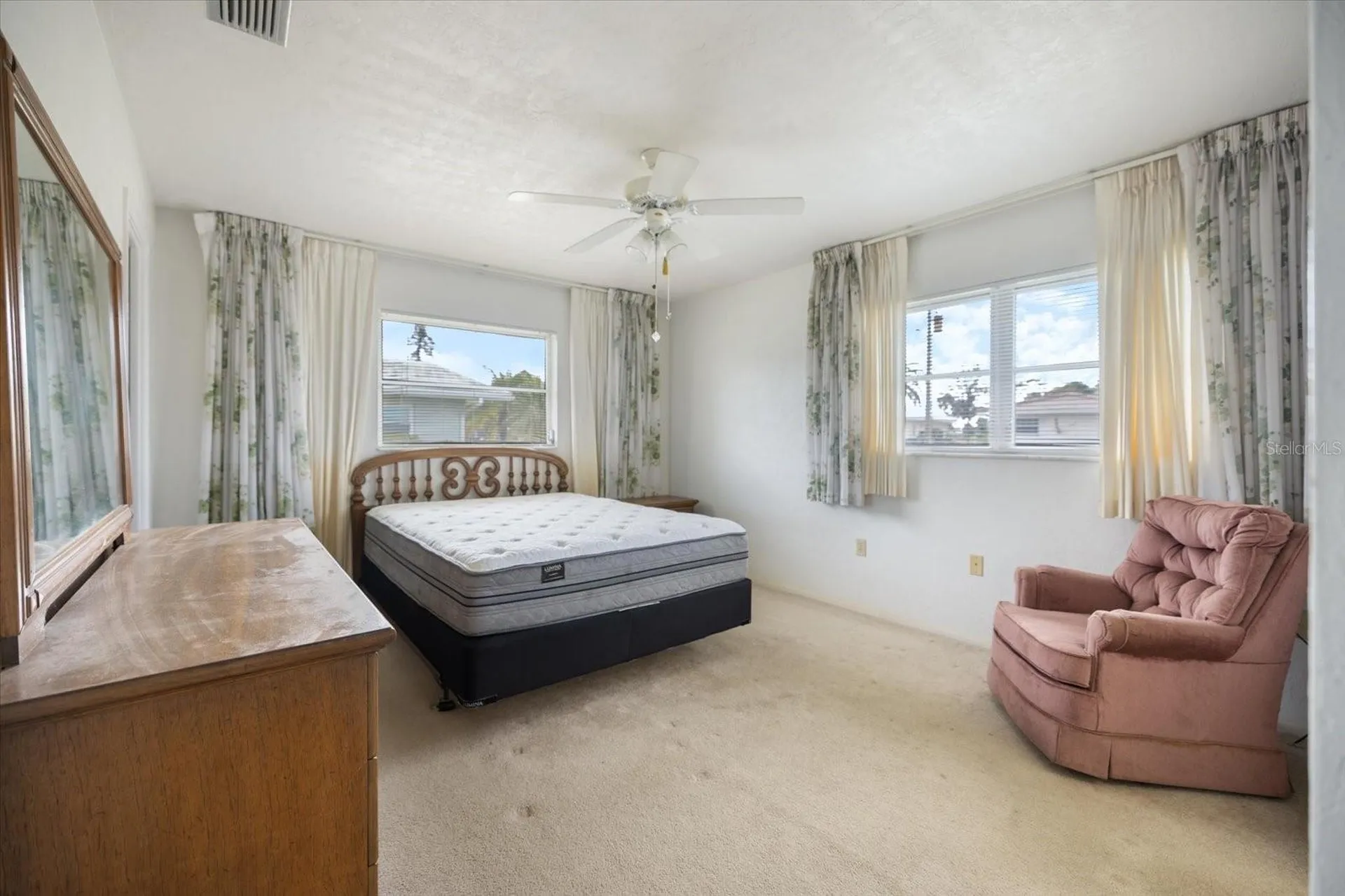 3230 Village Green Drive Sarasota FL 34239