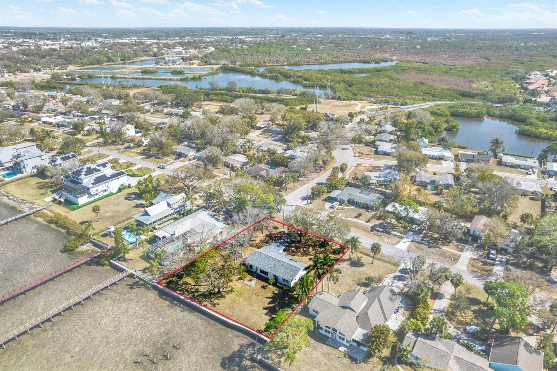 400 Shore Drive E Oldsmar FL 34677