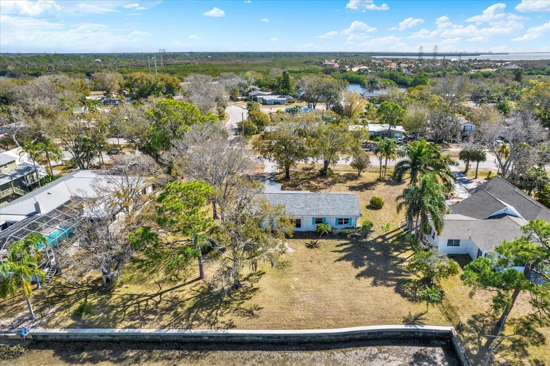 400 Shore Drive E Oldsmar FL 34677