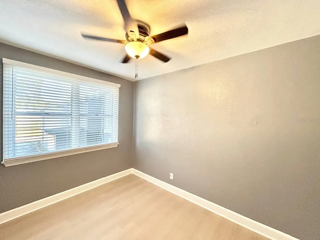 2720 Edwards Avenue S St Petersburg FL 33705