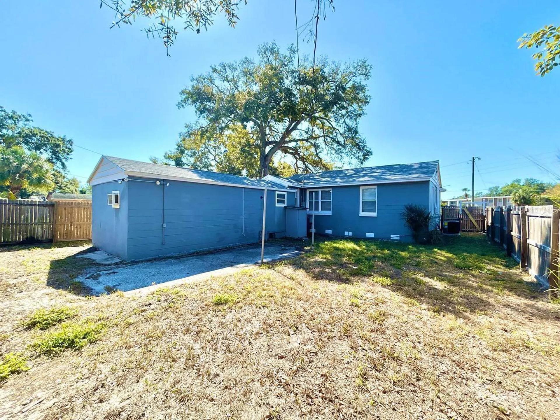 2720 Edwards Avenue S St Petersburg FL 33705
