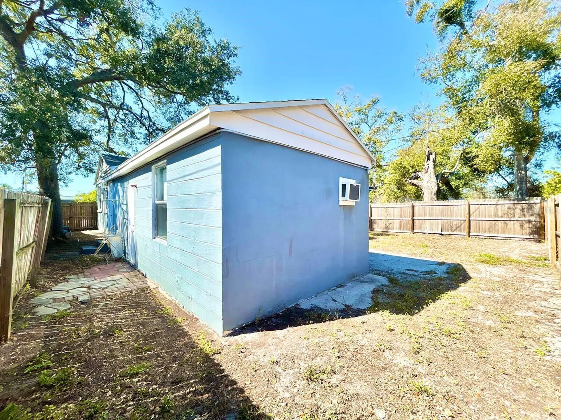 2720 Edwards Avenue S St Petersburg FL 33705