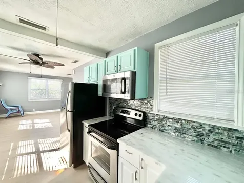 2720 Edwards Avenue S St Petersburg FL 33705