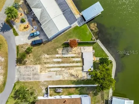 1629 Sunshine Lane Tavares FL 32778