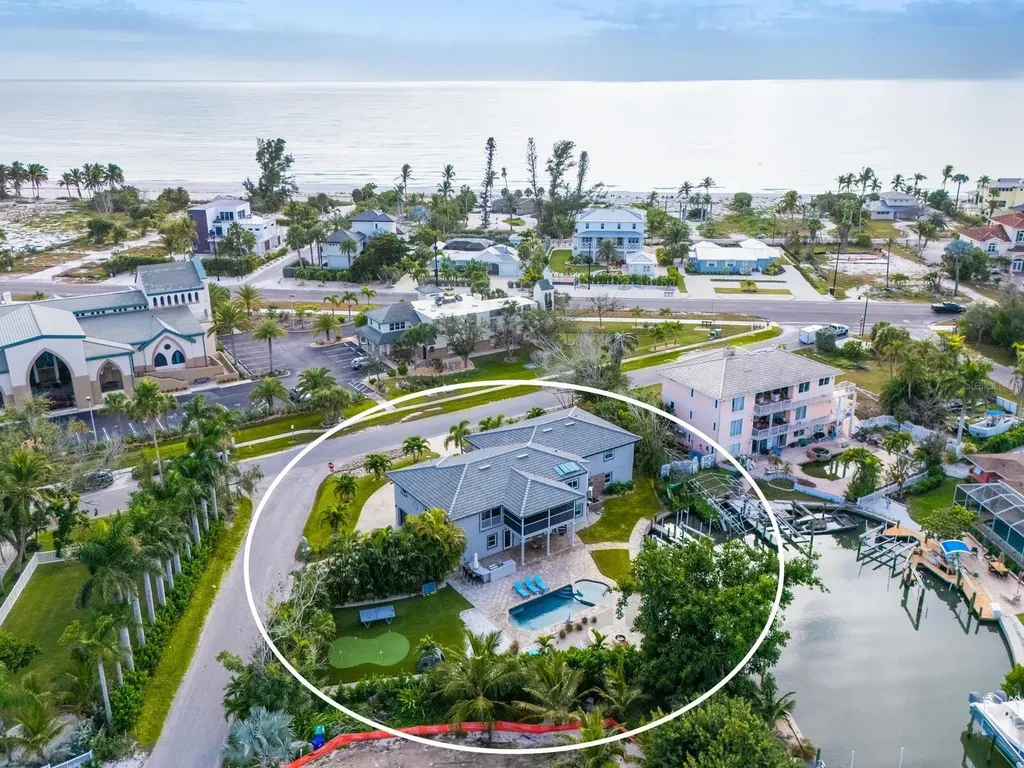 501 Norton Street Longboat Key FL 34228