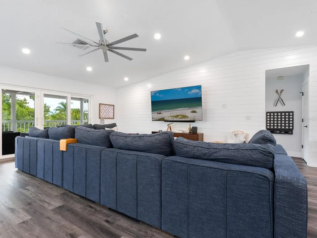 501 Norton Street Longboat Key FL 34228