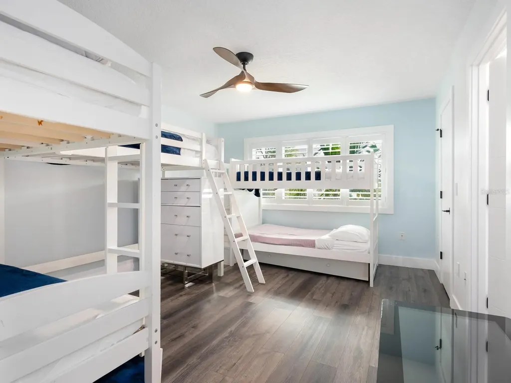 501 Norton Street Longboat Key FL 34228