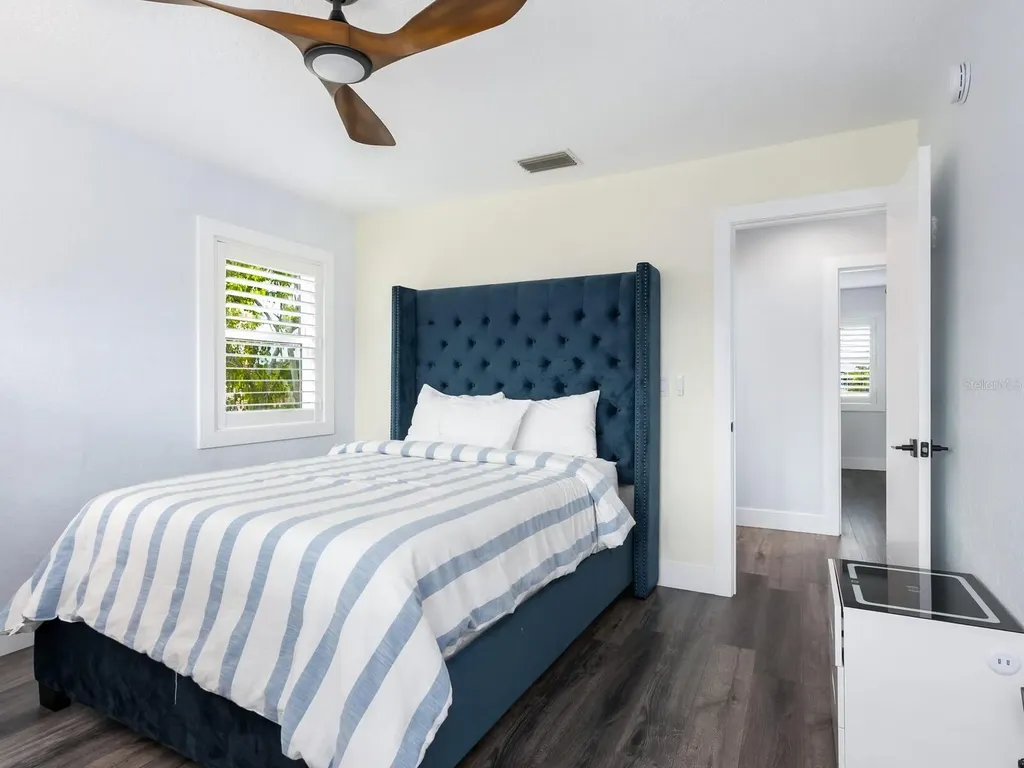 501 Norton Street Longboat Key FL 34228