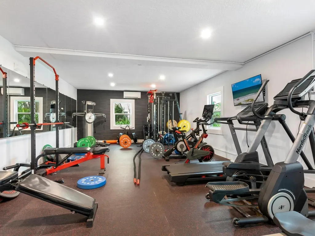 501 Norton Street Longboat Key FL 34228