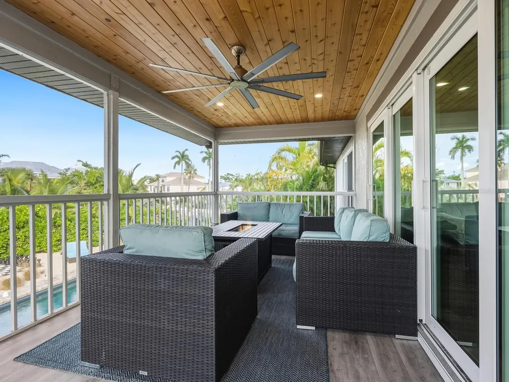 501 Norton Street Longboat Key FL 34228