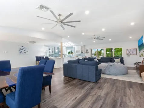 501 Norton Street Longboat Key FL 34228