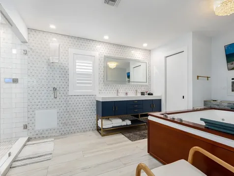 501 Norton Street Longboat Key FL 34228