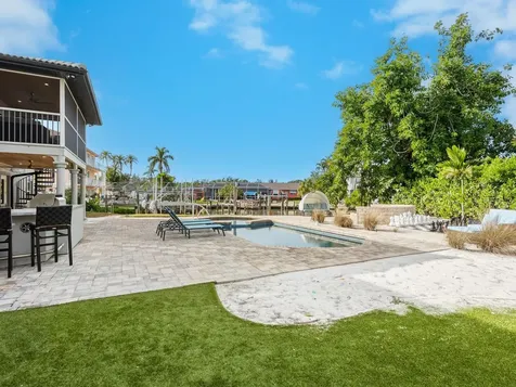 501 Norton Street Longboat Key FL 34228