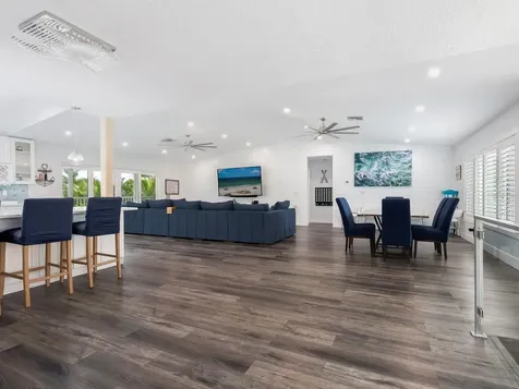 501 Norton Street Longboat Key FL 34228