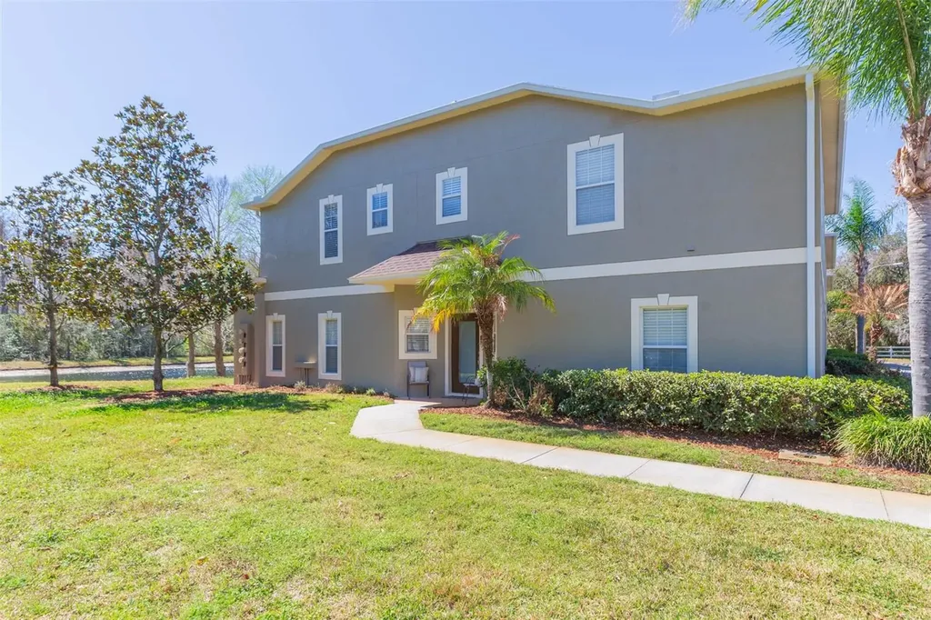 31154 Flannery Court Wesley Chapel FL 33543
