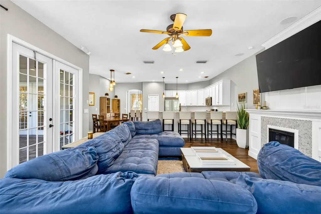 15036 Eaglerise Drive Lithia FL 33547