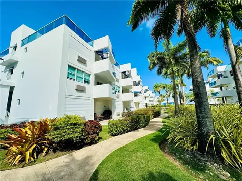 Cond Costamar Beach Village Loiza PR 00772