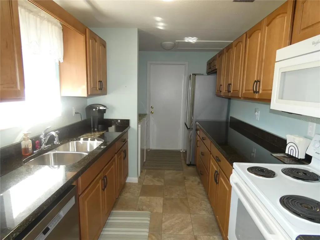 1762 W Alhambra Drive Citrus Springs FL 34434