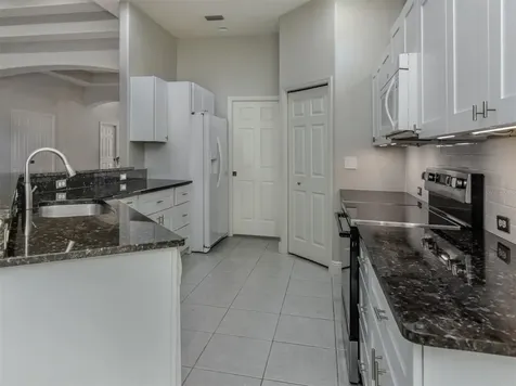 111 Wayforest Drive Venice FL 34292