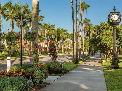 111 Wayforest Drive Venice FL 34292