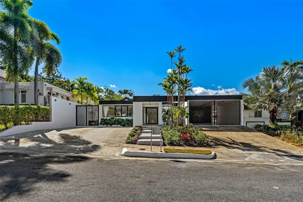3 Garden Hills Estates Guaynabo PR 00966