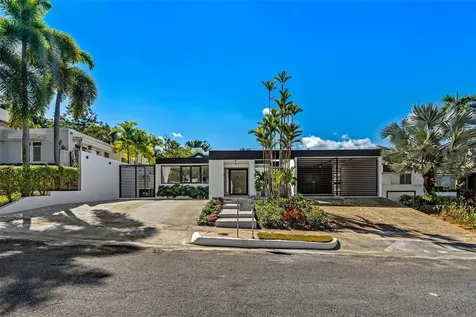 3 Garden Hills Estates Guaynabo PR 00966