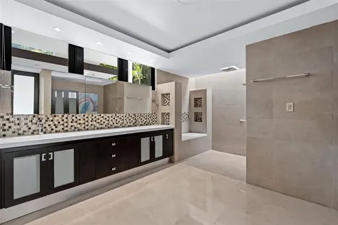 3 Garden Hills Estates Guaynabo PR 00966