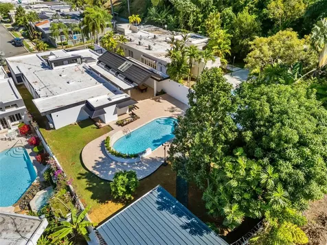 3 Garden Hills Estates Guaynabo PR 00966