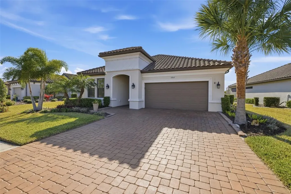 5263 Morey Farms Loop Palmetto FL 34221