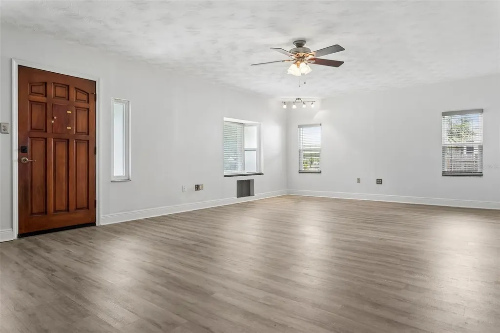 1023 N Bask Drive Tampa FL 33603