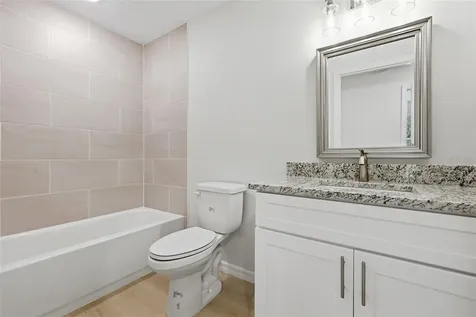 2447 SE 10th Avenue Gainesville FL 32641
