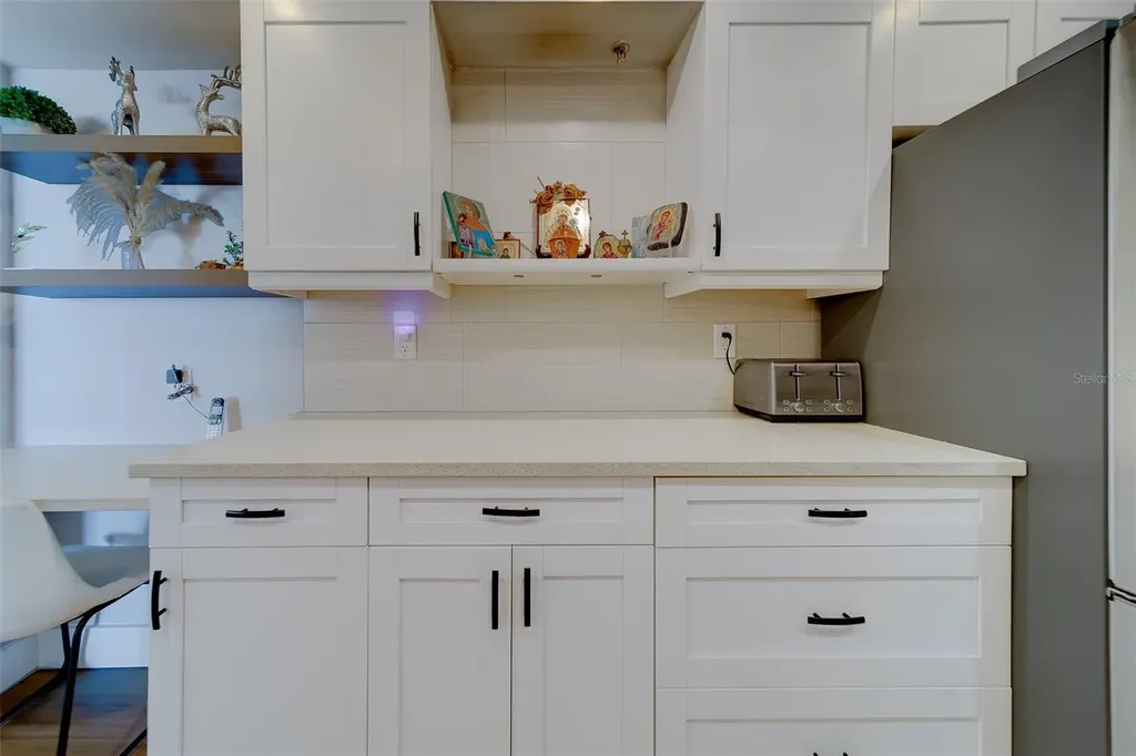 255 Dolphin Point Clearwater Beach FL 33767