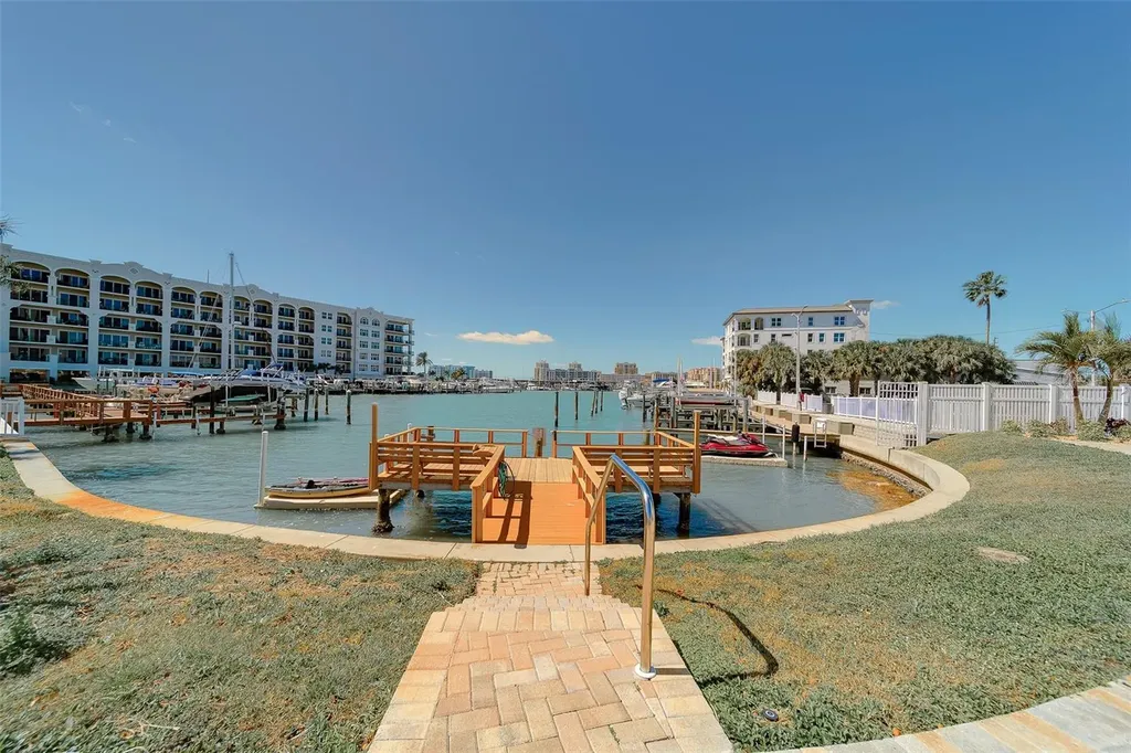 255 Dolphin Point Clearwater Beach FL 33767
