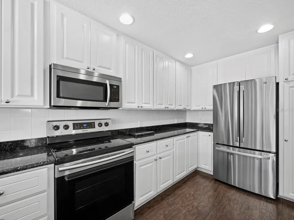 7811 Bergamo Avenue Sarasota FL 34238
