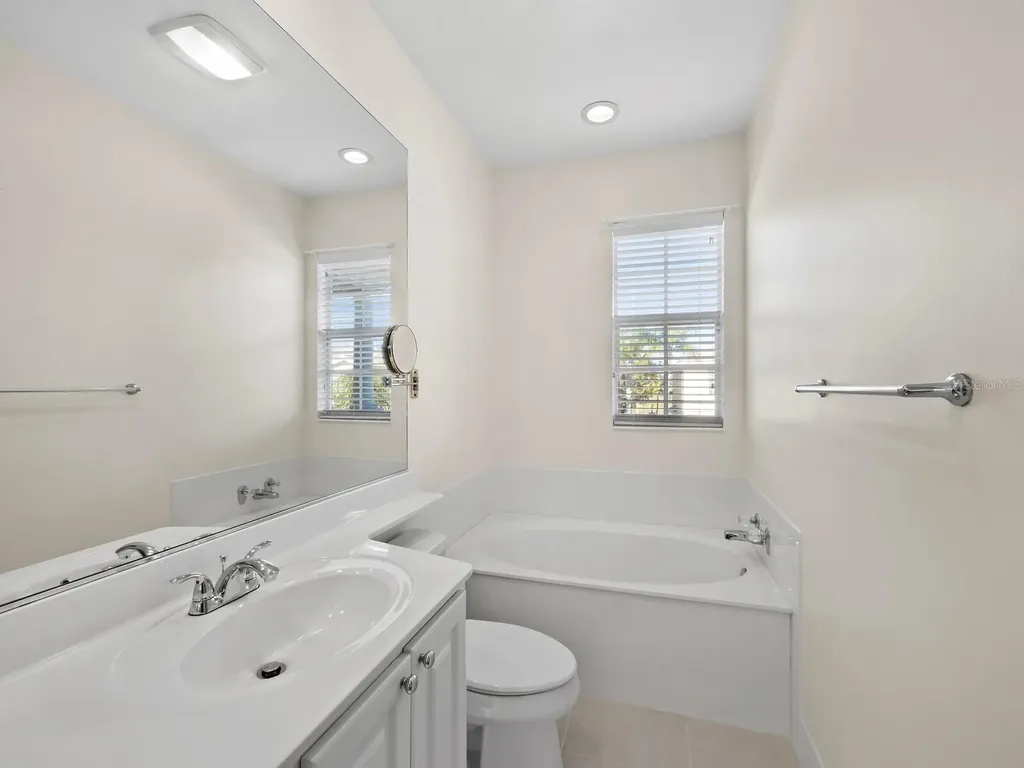 7811 Bergamo Avenue Sarasota FL 34238