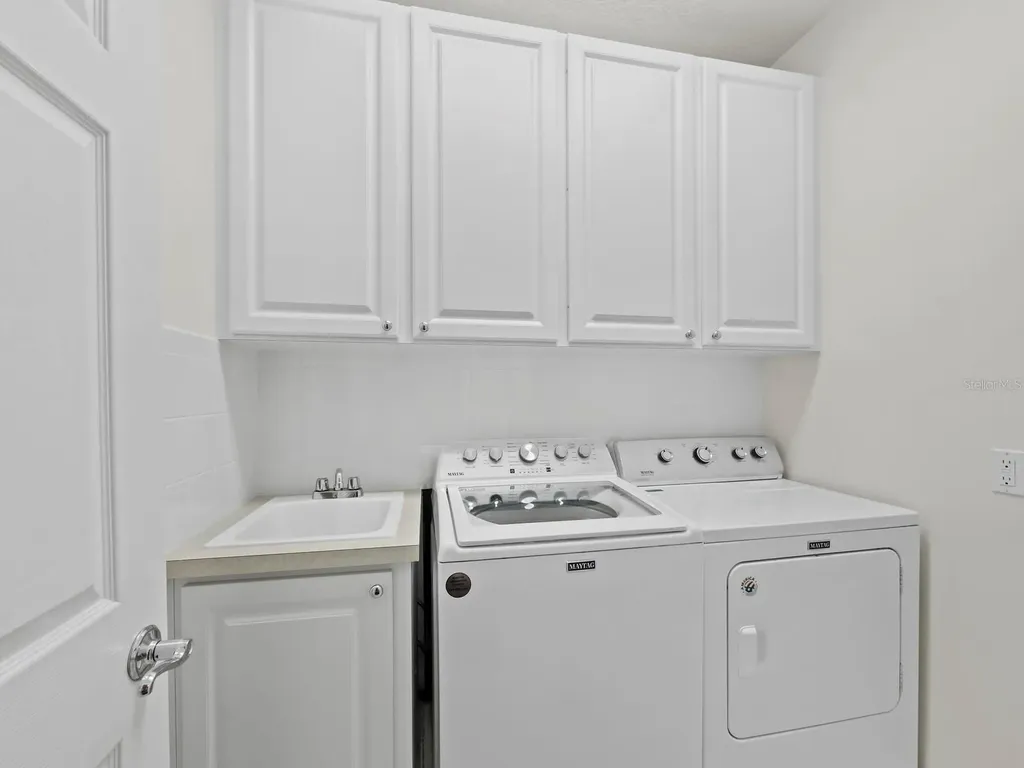 7811 Bergamo Avenue Sarasota FL 34238