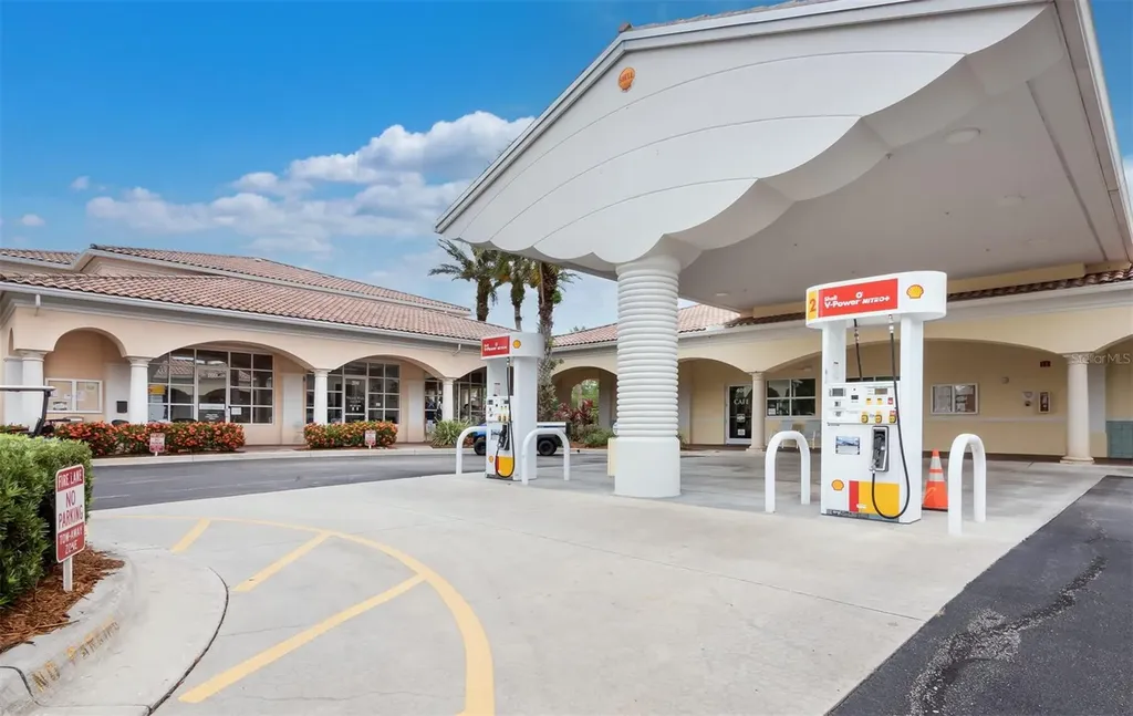 7811 Bergamo Avenue Sarasota FL 34238