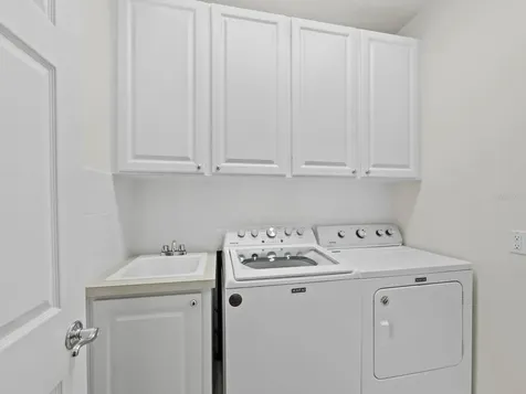 7811 Bergamo Avenue Sarasota FL 34238